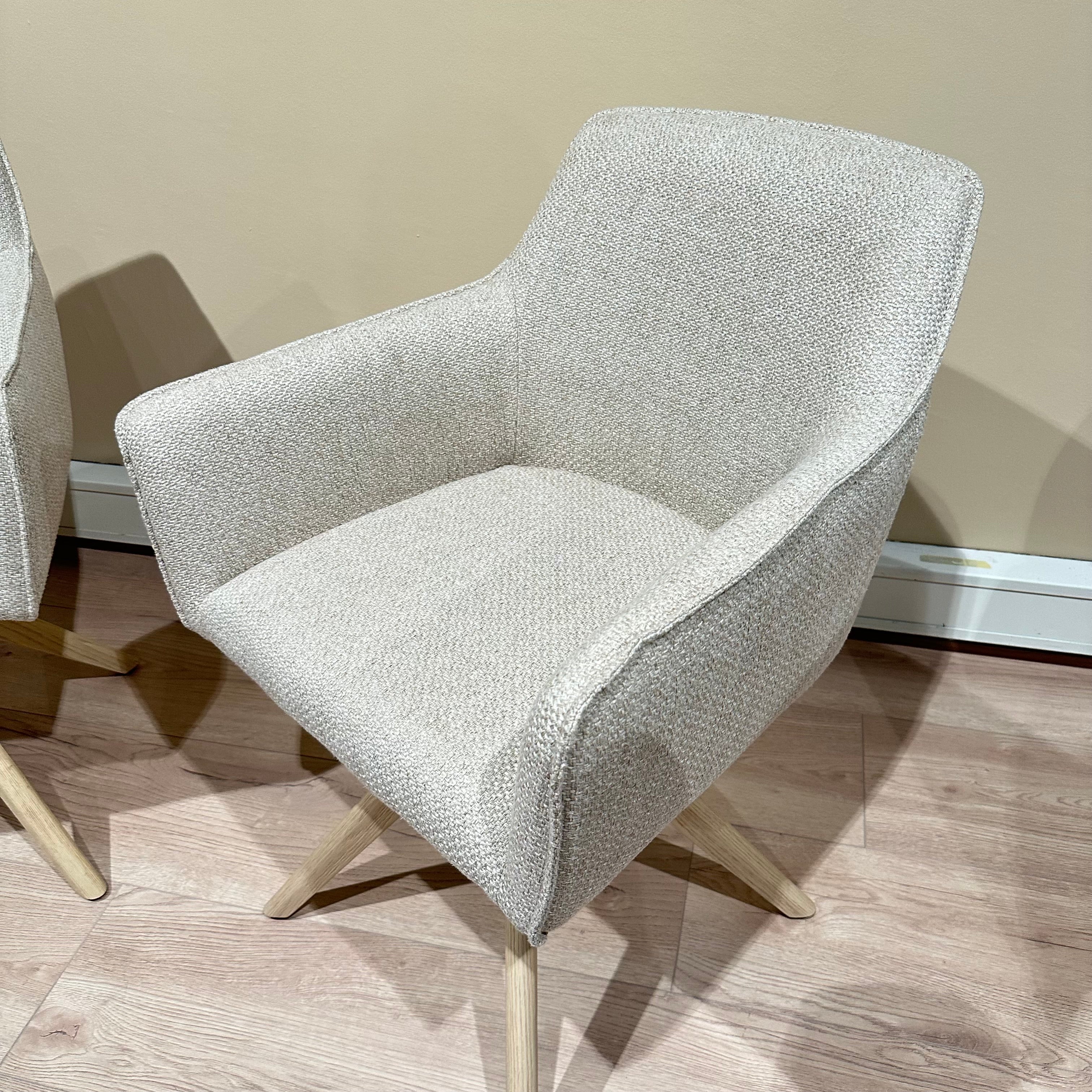 Hofu eetkamerstoel beige - revolve oak bleached