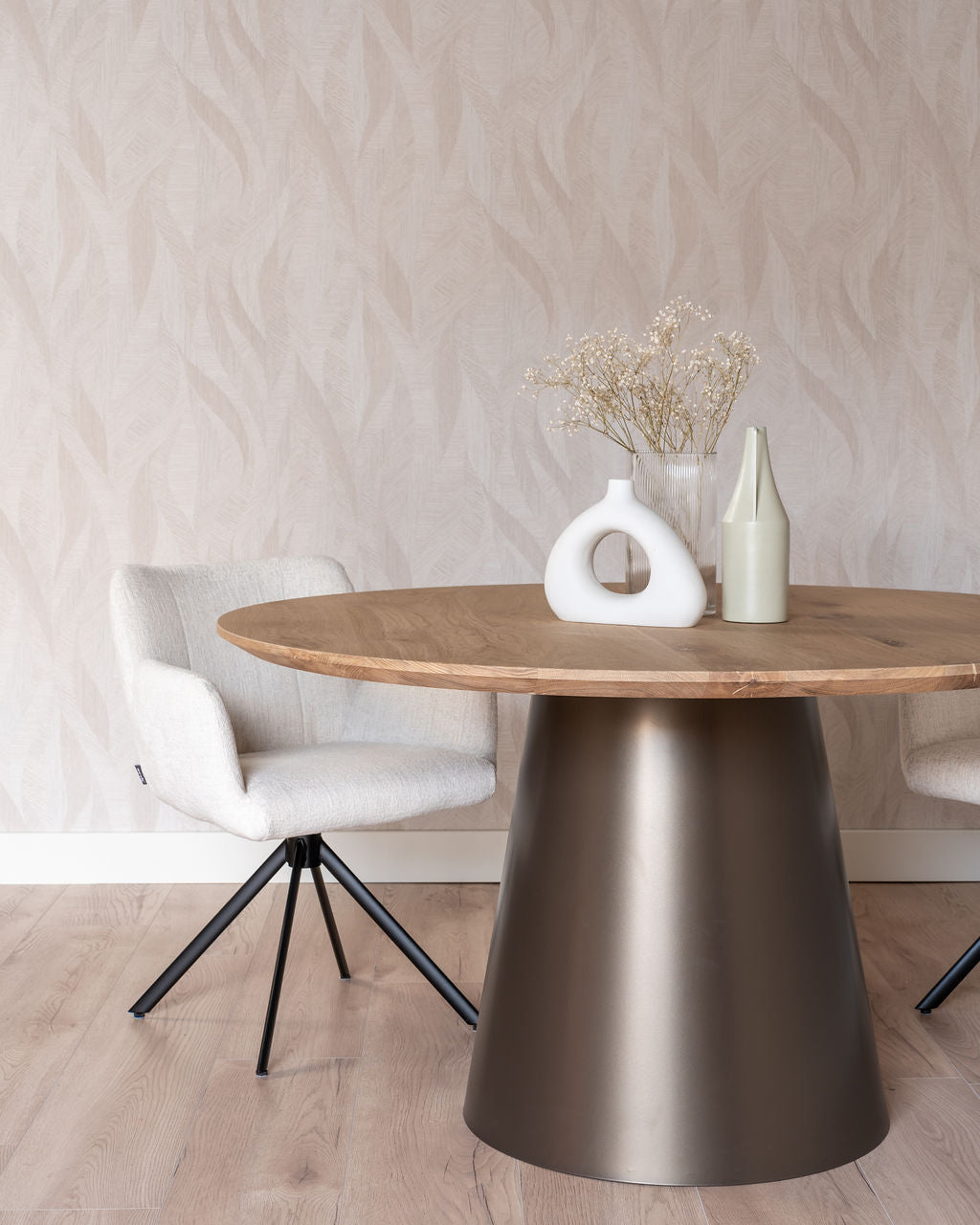 Ronde eettafel eikenhout Lotte voorkant