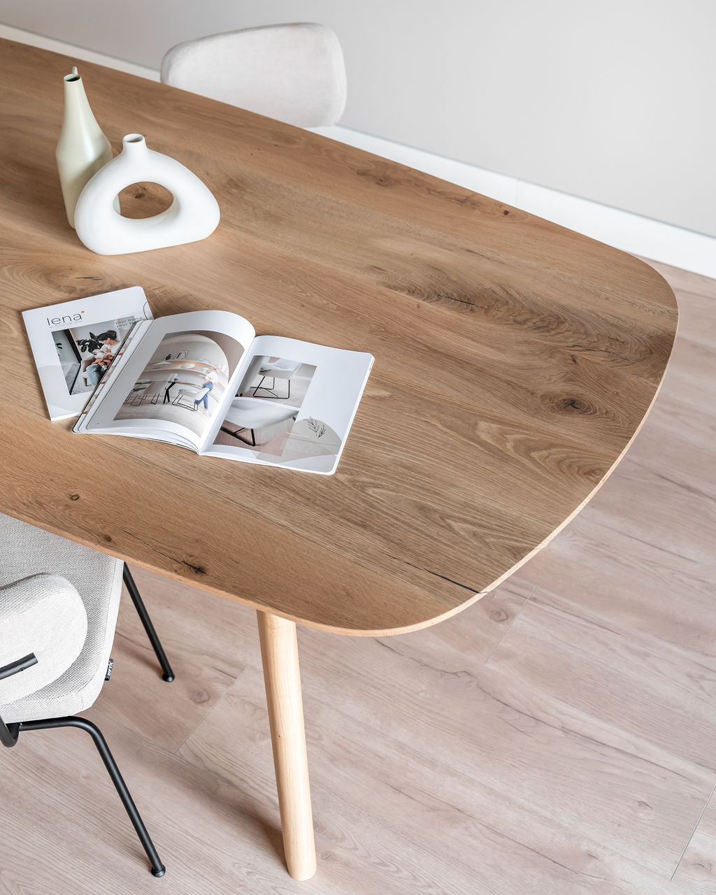 eettafel deens ovaal eikenhout Finn detail