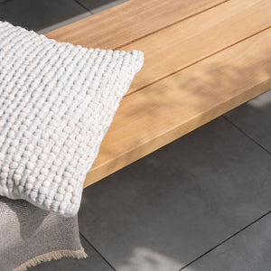 Iroko tuinbank finn detail sfeer