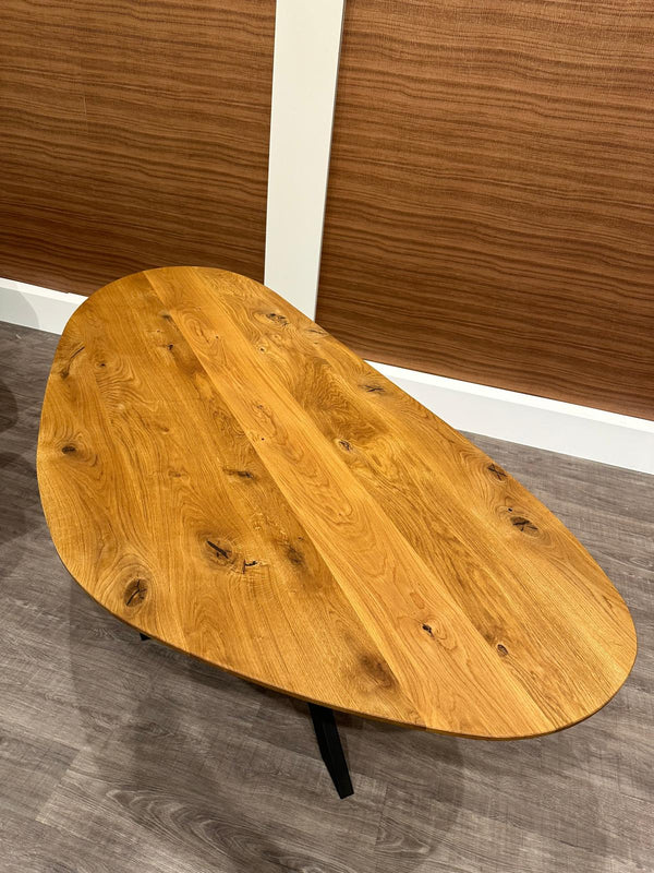 Organische eiken eettafel 220 x 110 cm - SHOWMODEL