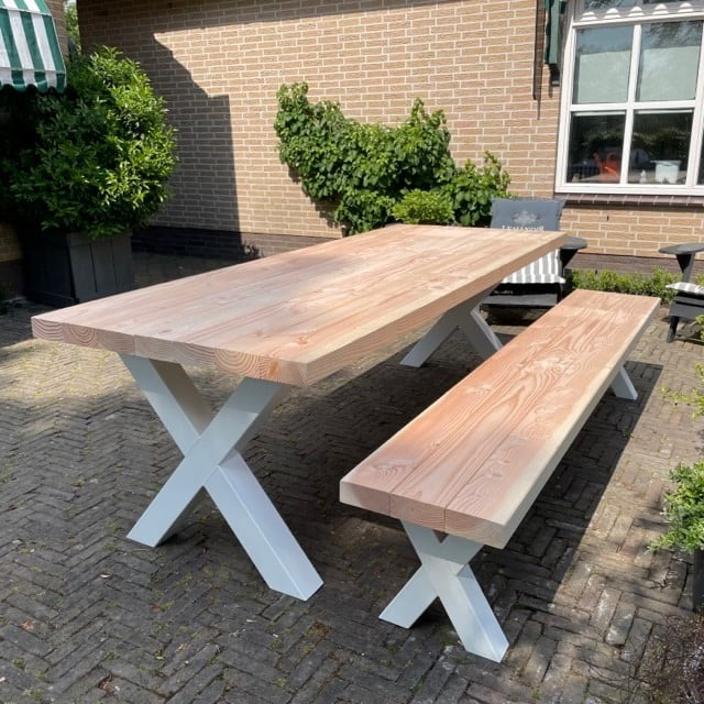 Douglas tuinset met stalen X-poten wit